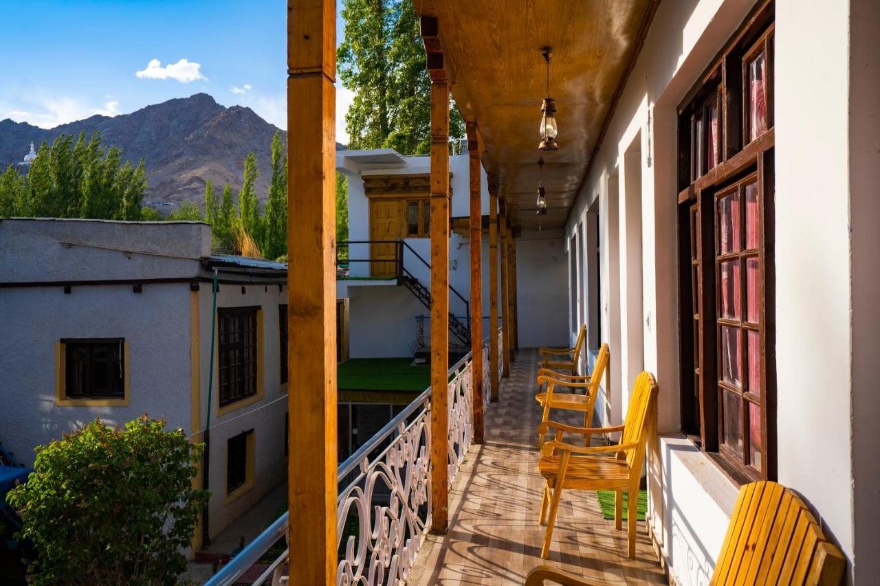 Rainbow Hostelier Leh Exterior foto